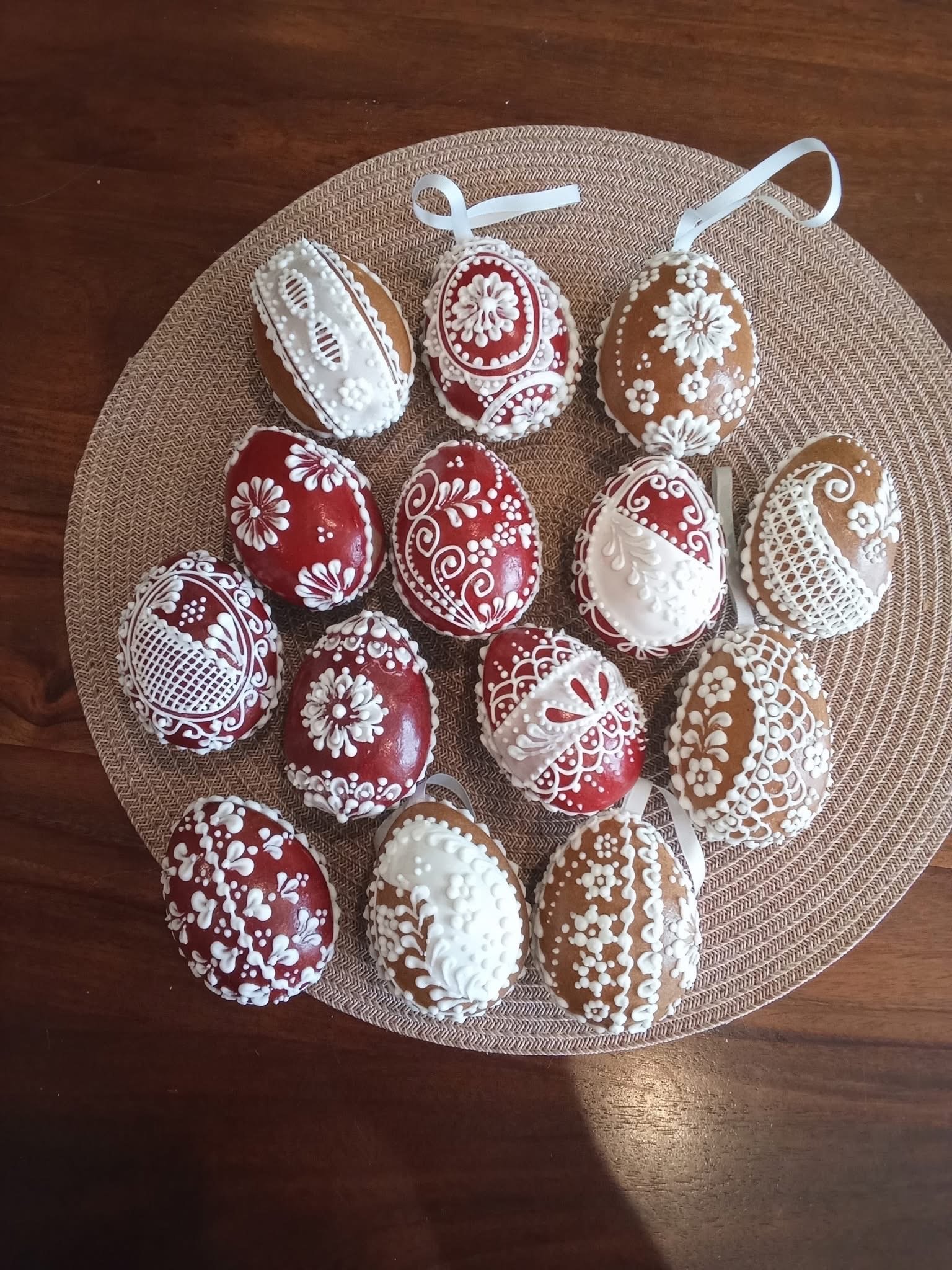 Zdobené perníkové kraslice